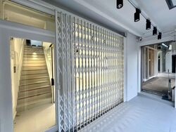 North Bridge Road (D7), Retail #547845731
